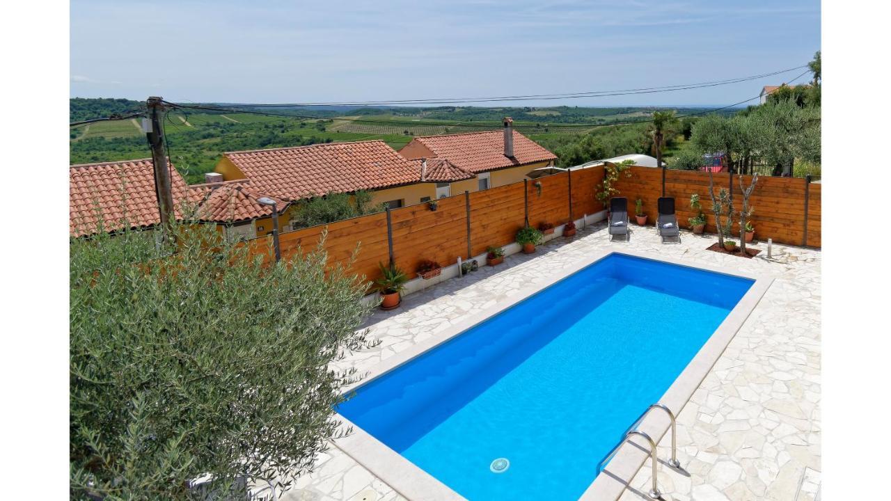 Holiday Home Vlady By Rent Istria Buje Exterior foto