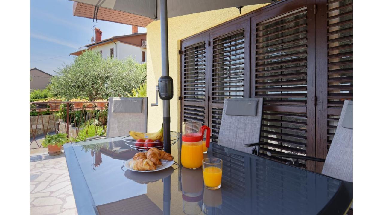 Holiday Home Vlady By Rent Istria Buje Exterior foto