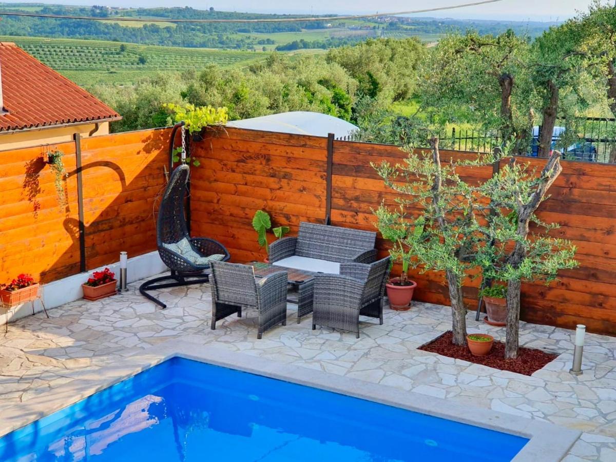 Holiday Home Vlady By Rent Istria Buje Exterior foto